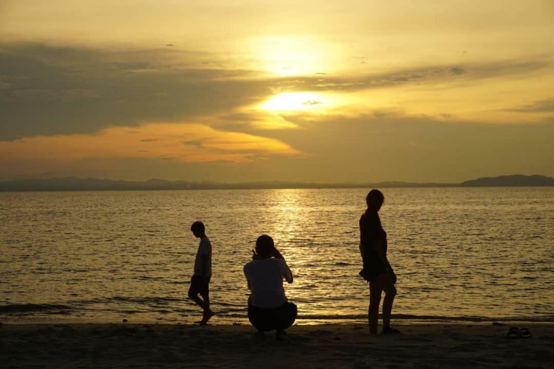サリ パシフィカ リゾート シブ ジョホール シブ島 エクステリア 写真